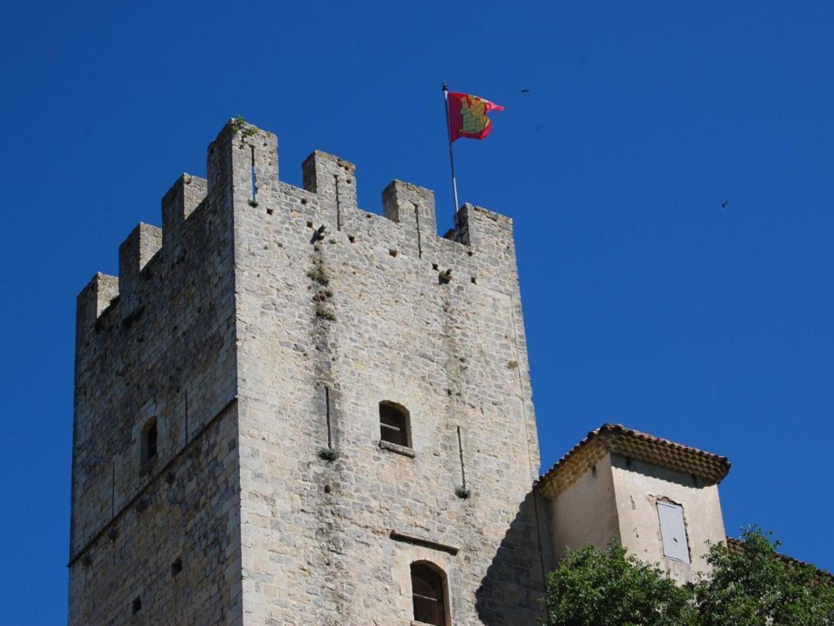 Chateau D'esparron Apartment *