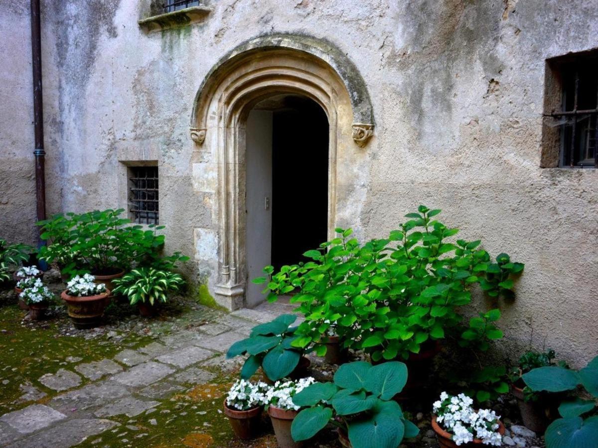 Apartment Chateau D'esparron